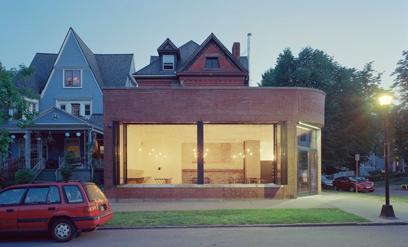 davidson-rafailidis-cafe-fargo-designboom-01