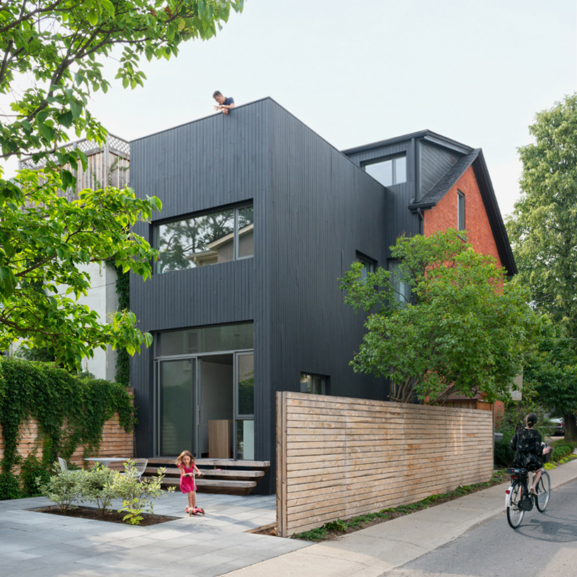 dubbeldam contrast house toronto canada designboom