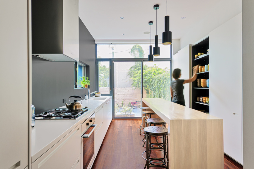 dubbeldam contrast house toronto canada designboom