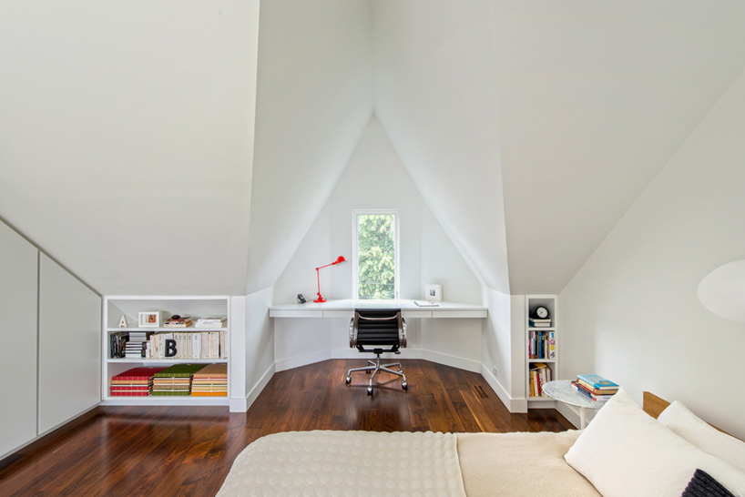 dubbeldam contrast house toronto canada designboom