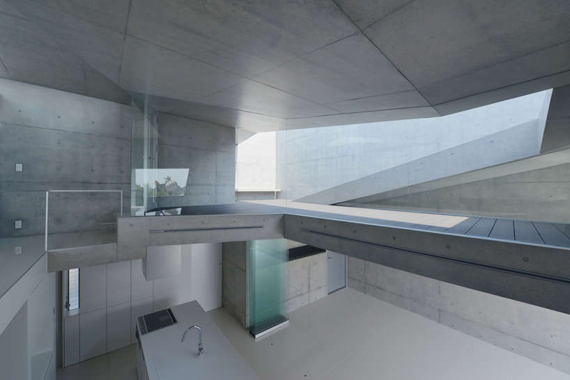 shigeru fuse atelier house in tsutsumino noda japan designboom