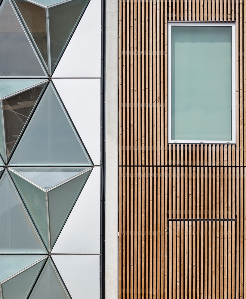 Cannes-Aeroport-comte-vollenweider-architects- 03 10 2015 designboom