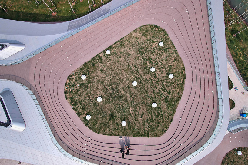 HHD_FUN heavenly water service center qingdao china designboom
