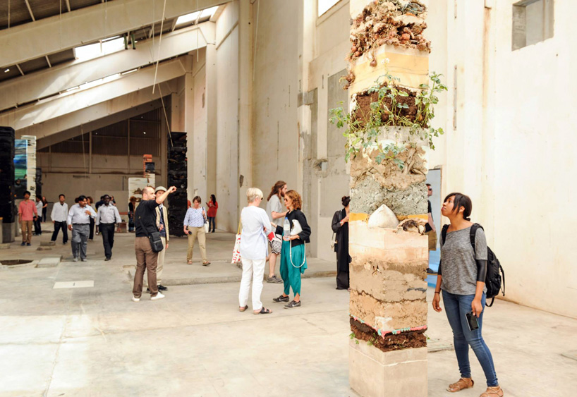 adrian-villar-rojas-sharjah-biennial-12-planetarium-designboom-designboom-12