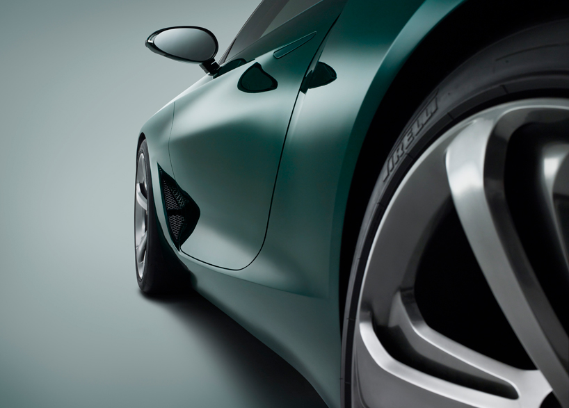 bentley-EXP-10-speed-6-designboom06