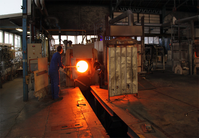 glass-is-tomorrow-saint-etienne-saint-just-designboom-05