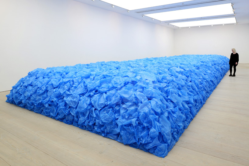 jean francois bocle saatchi gallery everything must go designboom 