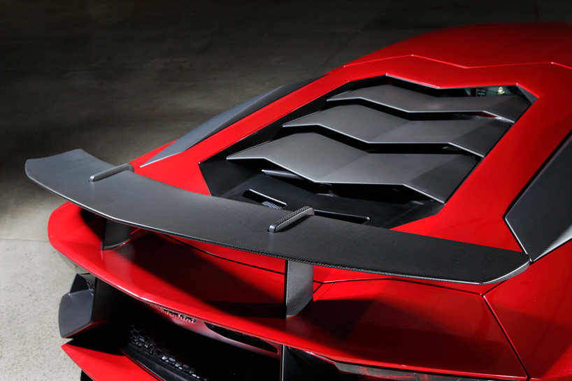 lamborghini-aventador-LP-750-4-superveloce-designboom07