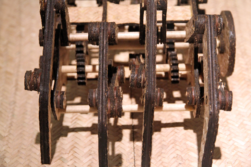 latifa-saeed-design-days-dubai-tashkeel-designboom-02