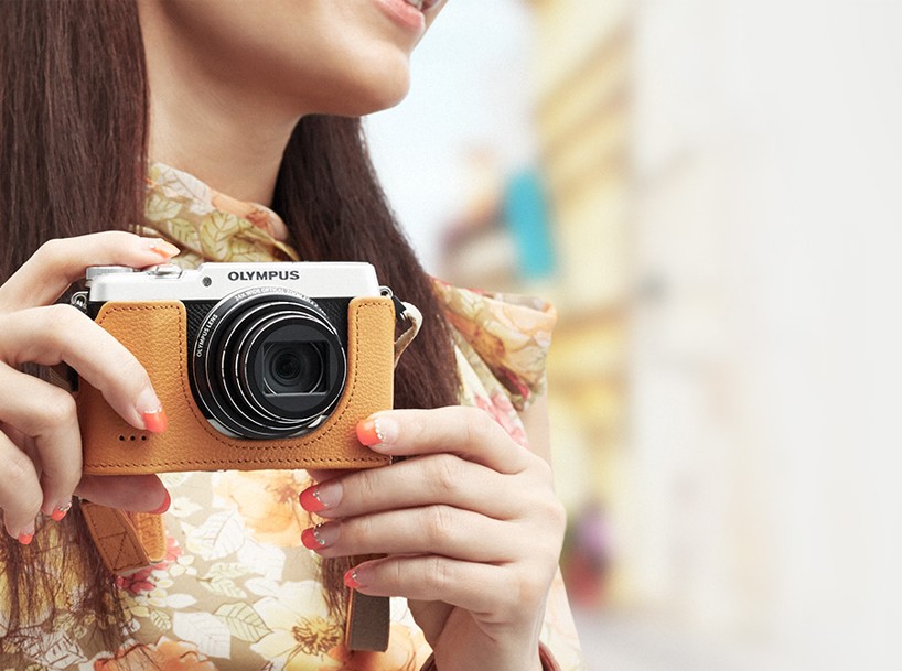 retro olympus stylus SH-2 camera combines performance and convenience