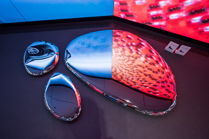 oskar-zieta-tafla-mirrors-designboom06