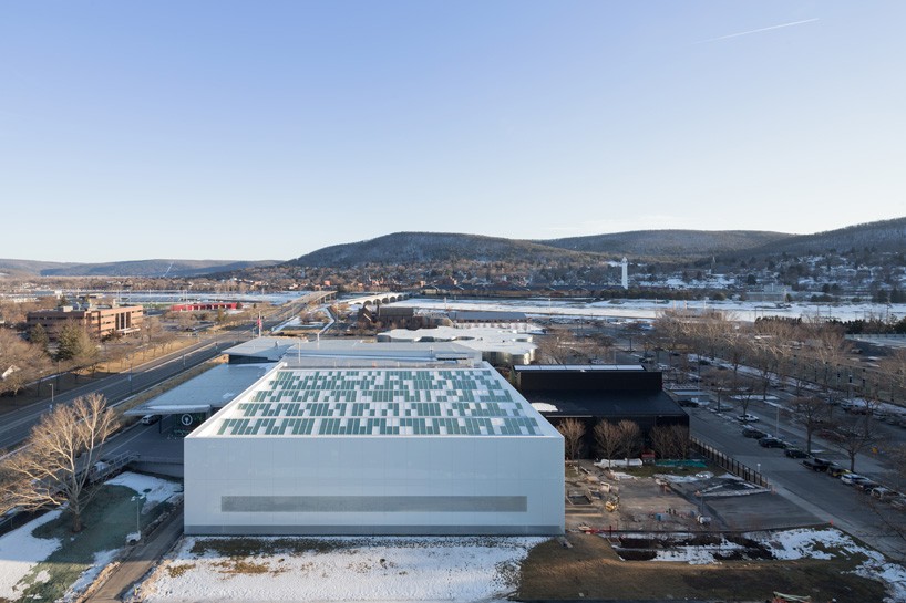 thomas-phifer-corning-museum-of-glass-designboom