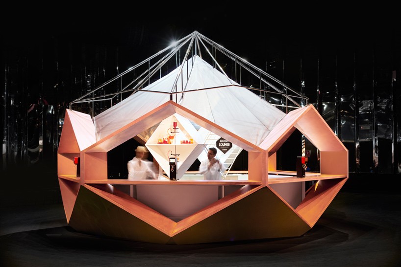 designboom-sodastream-talks-future-of-the-bar-designboom02