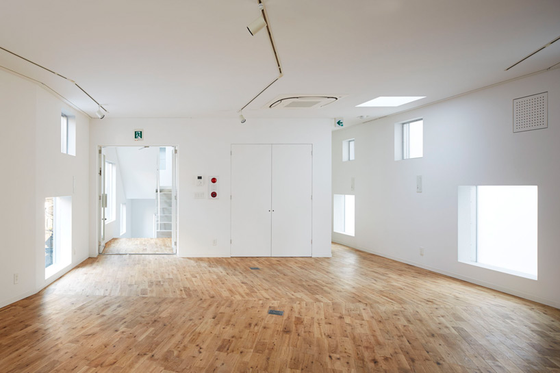 r4 building florian busch architects designboom