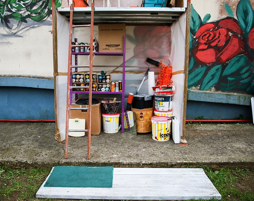 fra.biancoshock-scaffold-private-skyscraper-designboom-01