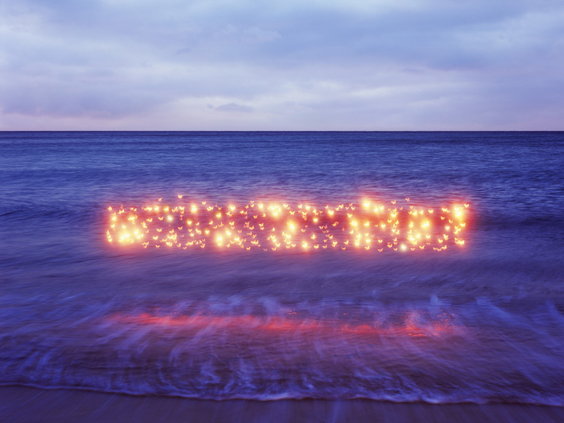 lee-jeong-lok-light-painting-designboom-12