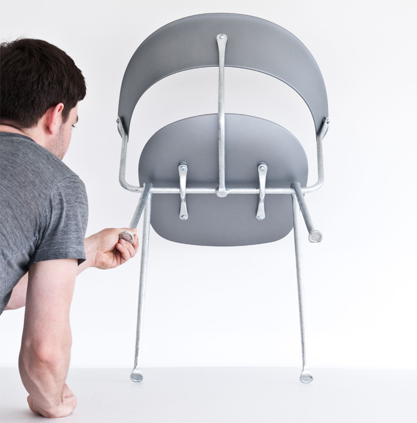 ronan-&-erwan-bouroullec-officina-chair-and-stool-for-magis-designboom-03