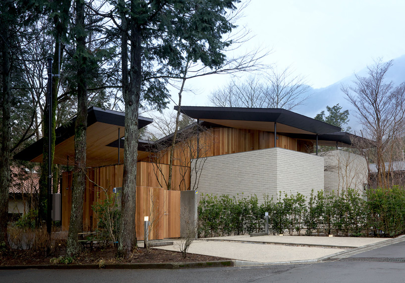 t-house-atelier-kuu-designboom-02