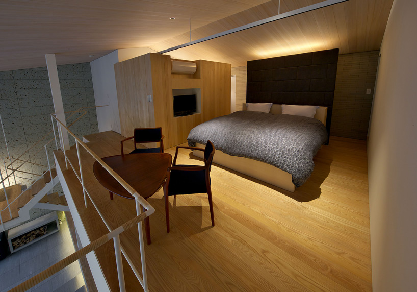 t-house-atelier-kuu-designboom-02