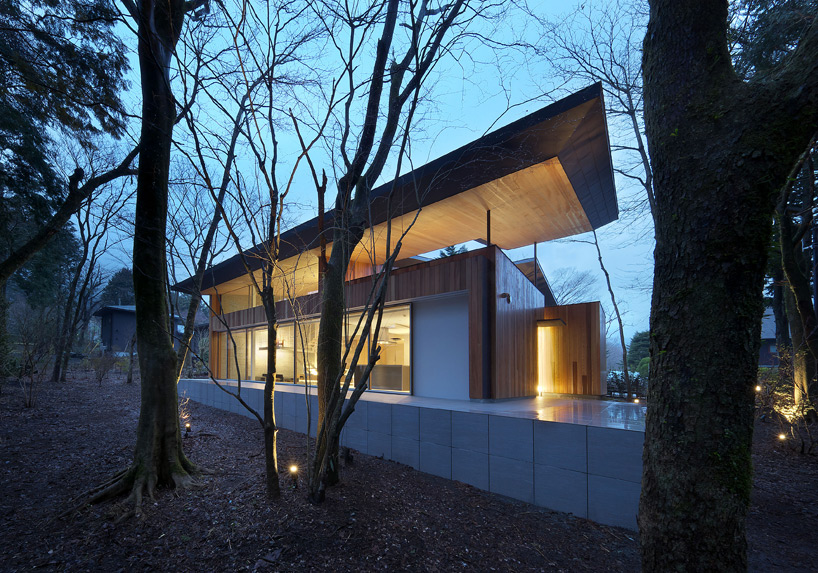 t-house-atelier-kuu-designboom-02