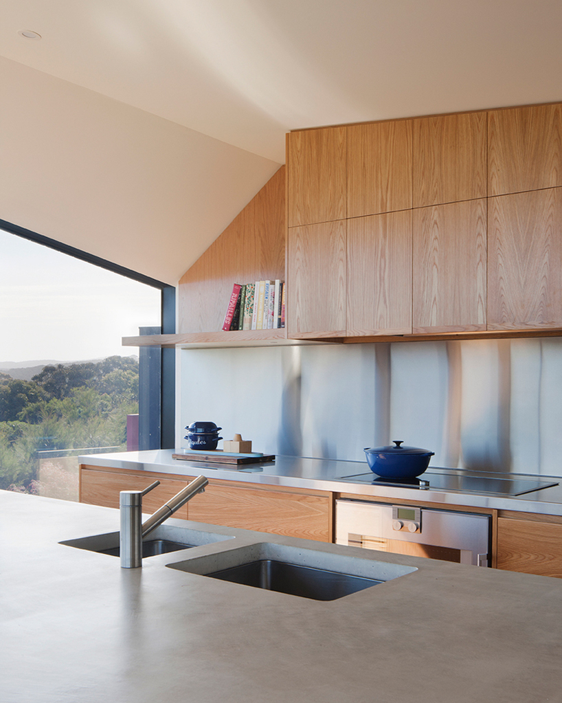 byrne-architects-aireys-house-torquay-designboom-04