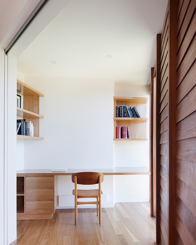 byrne-architects-aireys-house-torquay-designboom-0