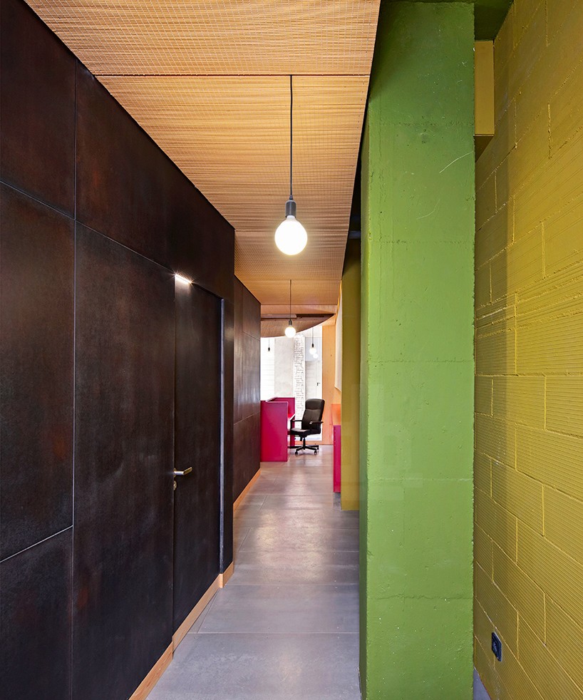 agusti costa homeopathic clinic designboom