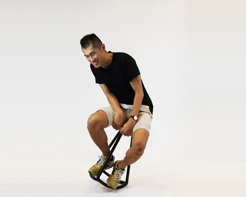 avoid sitting still with the rocking mozen stool