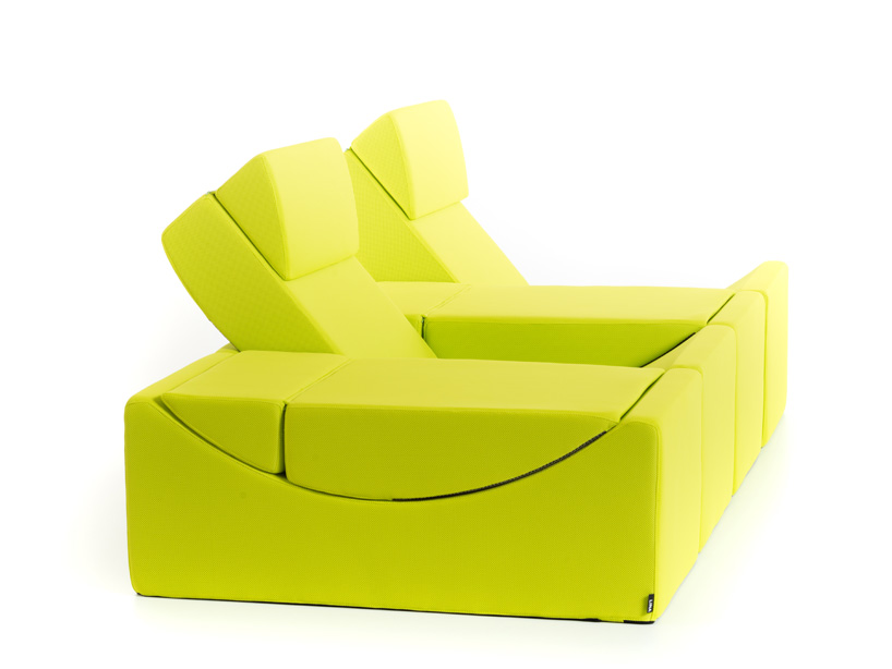 moon chaise lounge LINA lovethesign designboom 