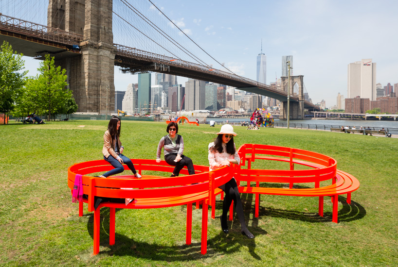 please-touch-the-art-jeppe-hein-designboom-05