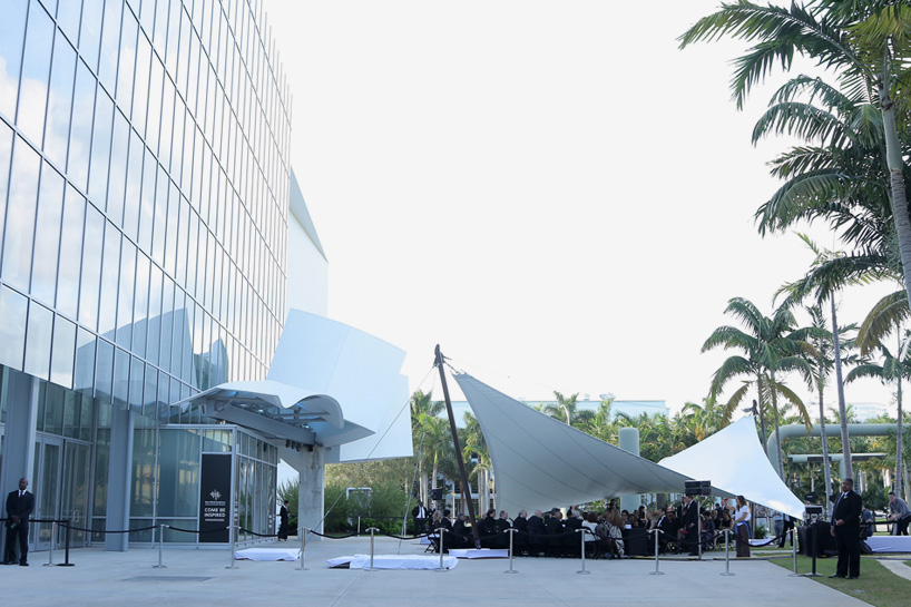 pritzker prize frei otto installation new world center miami beach designboom