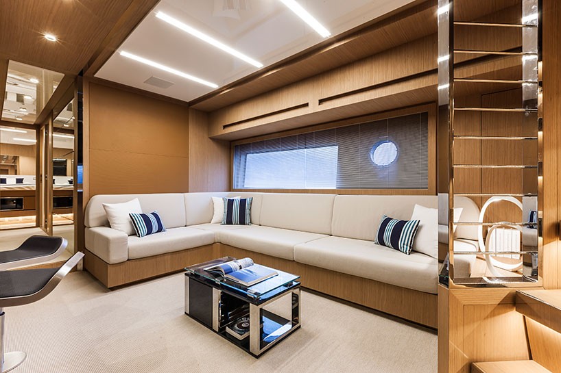 riva-88florida-designboom-11