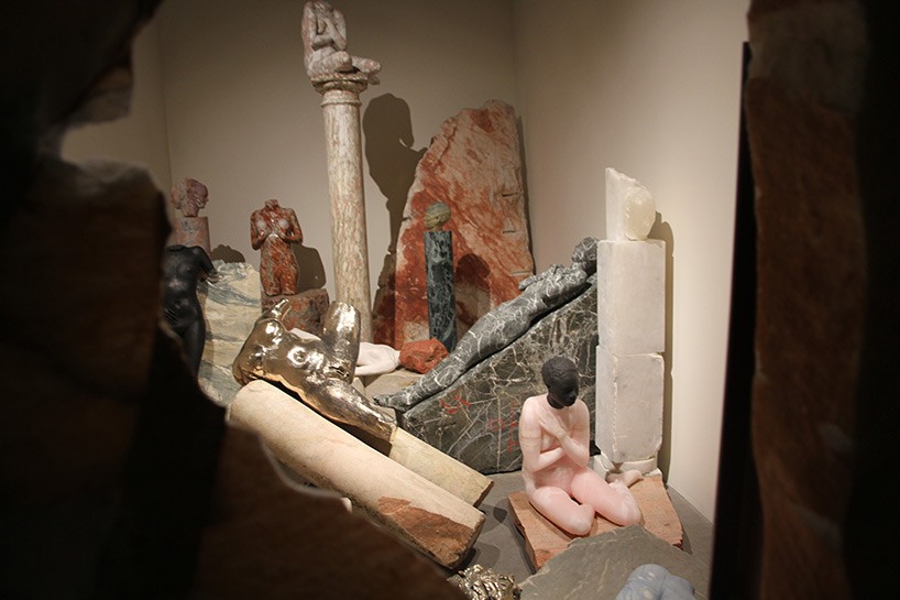 vanessa beecroft venice biennale designboom