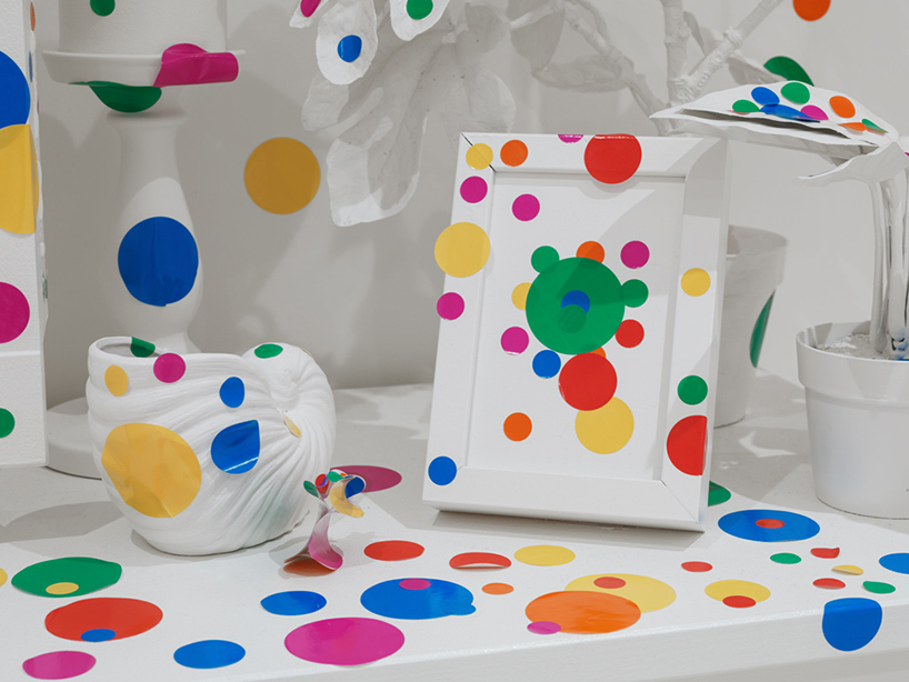 obliteration room yayoi kusama david zwirner give me love new york