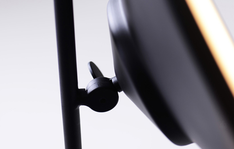 Nir-Meiri-design-studio_The-Moon-collection_designboom_005B