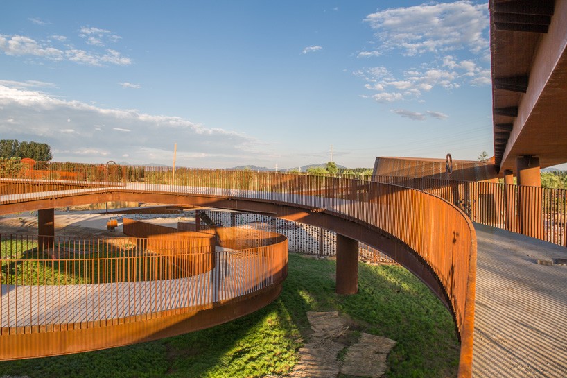 archea associati yanqing grape expo china designboom