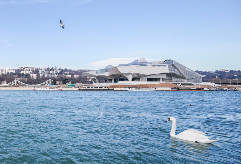 coop himmelblau musee des confluences lyon france designboom