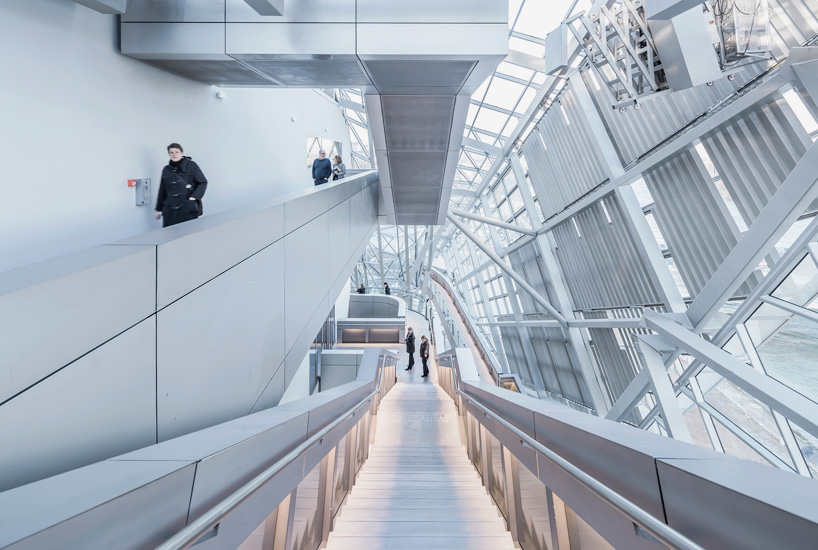 coop himmelblau musee des confluences lyon france designboom