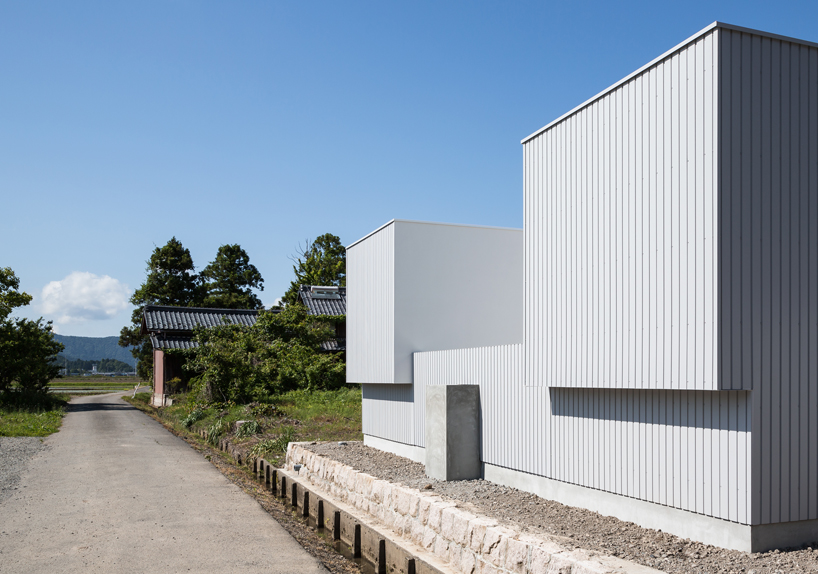 courtyard-house-FORMkouichi-kimura-architects-shiga-designboom-02