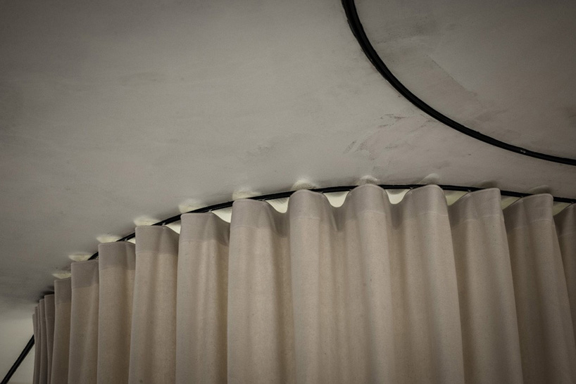 dekleva gregoric arhitekti (un)curtain office ljubljana slovenia designboom