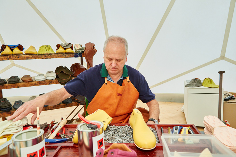 francis kere camper pop up shoe store vitra campus buckminster fuller dome designboom