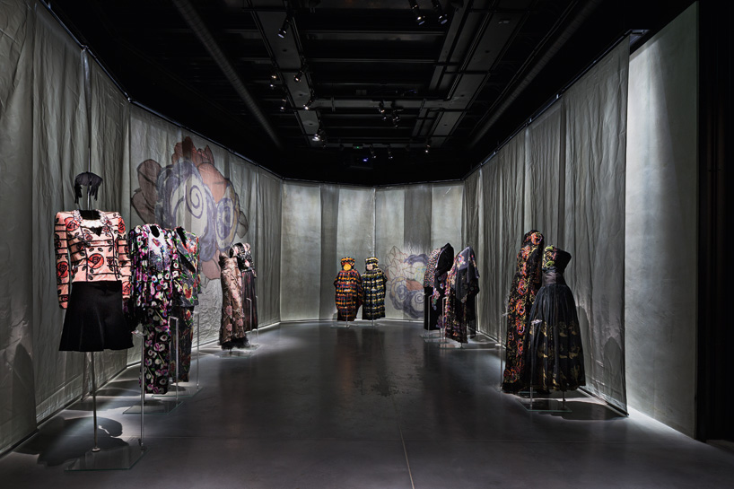 giorgio armani silos milan exhibition space designboom