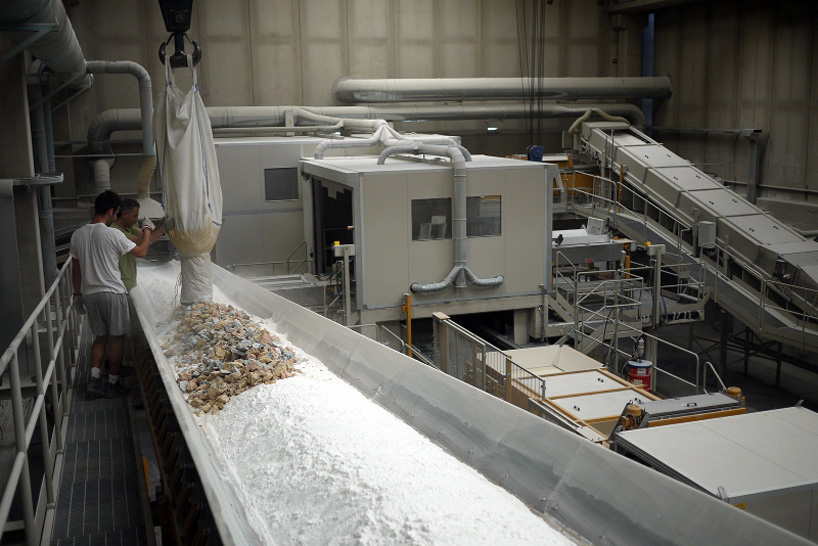 max-lamb-_marmoreal_dzek_design-miami-base_designboom_004