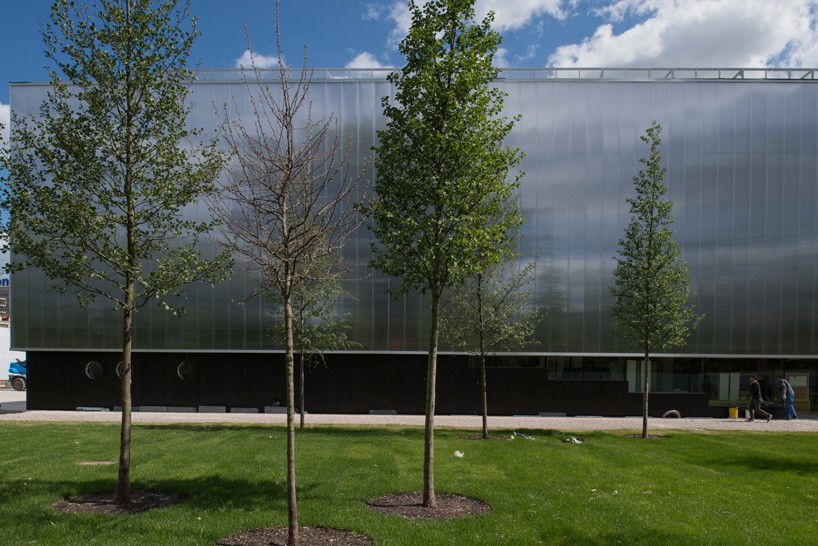 oma-the-garage-contemporary-art-designboom-X3