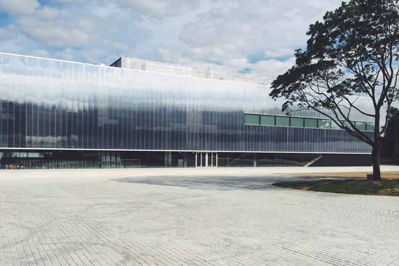 oma-the-garage-contemporary-art-designboom-X5