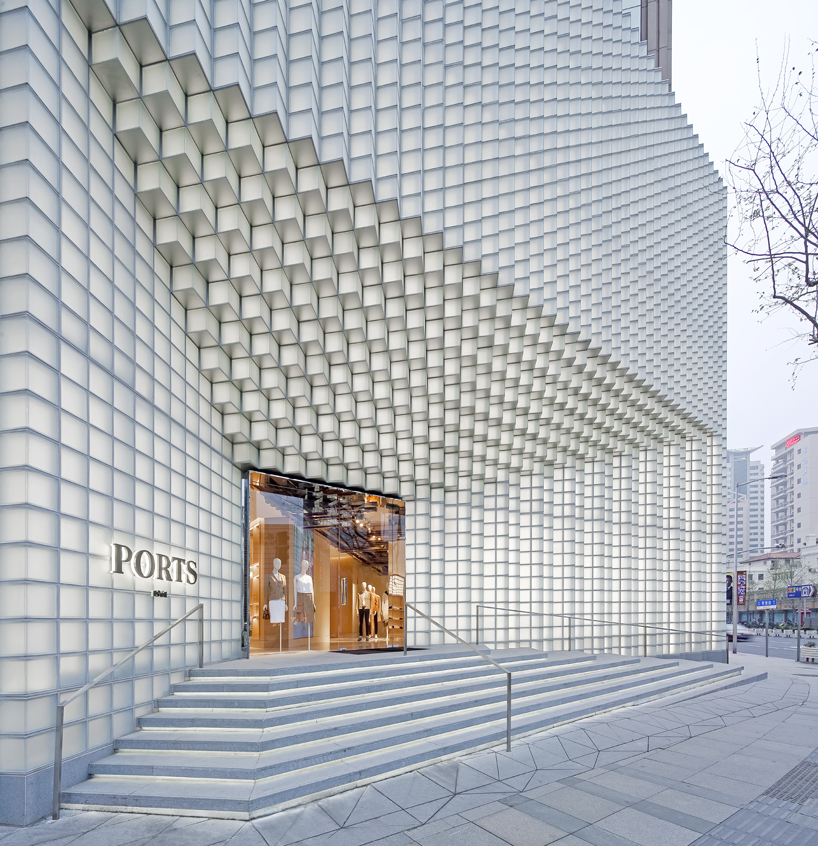 ports-1961-UUfie-shanghai-designboom-02