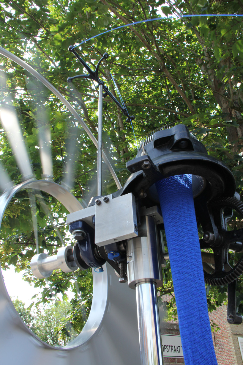 wind knitting factory merel karhof designboom