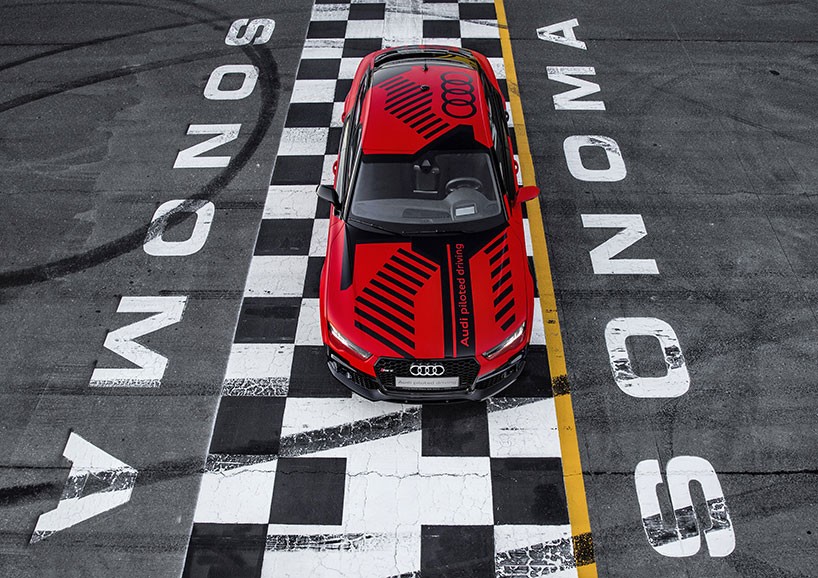 audi-robby-self-piloting-RS-7-designboom-02