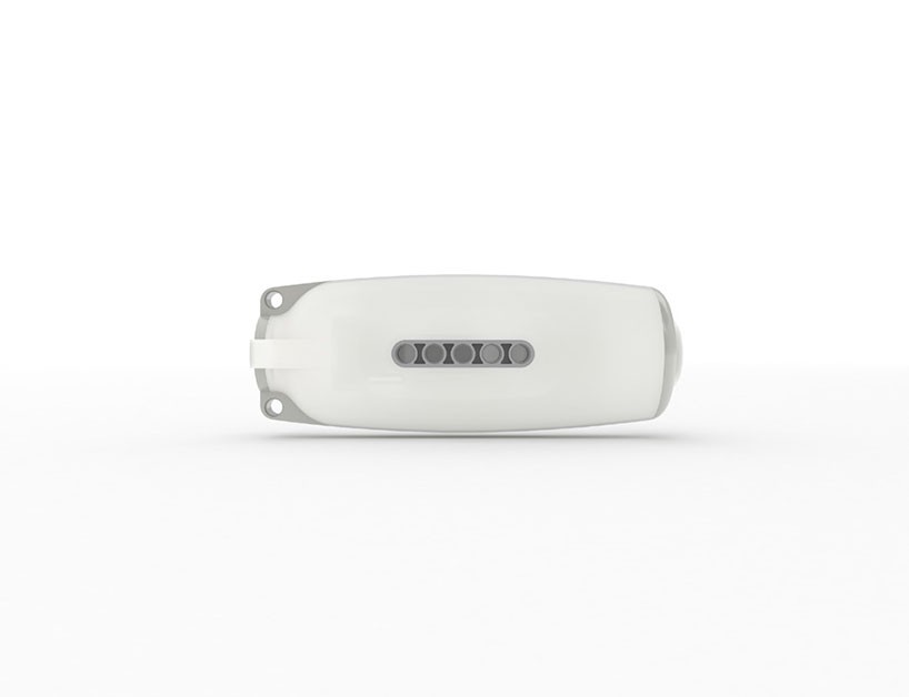 carlos-arturo-torres-tovar-iko-lego-prosthetic-arm-designboom-09