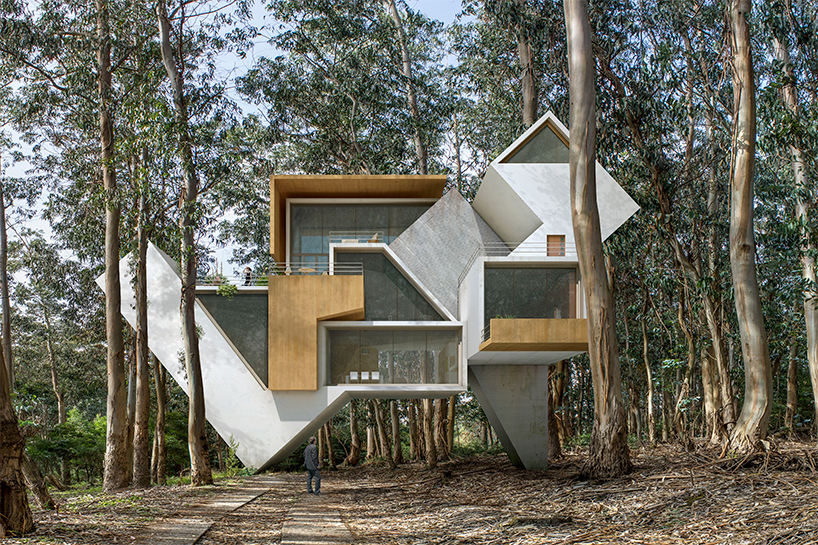 dionisio-gonzalez-trans-actions-architecture-designboom-06